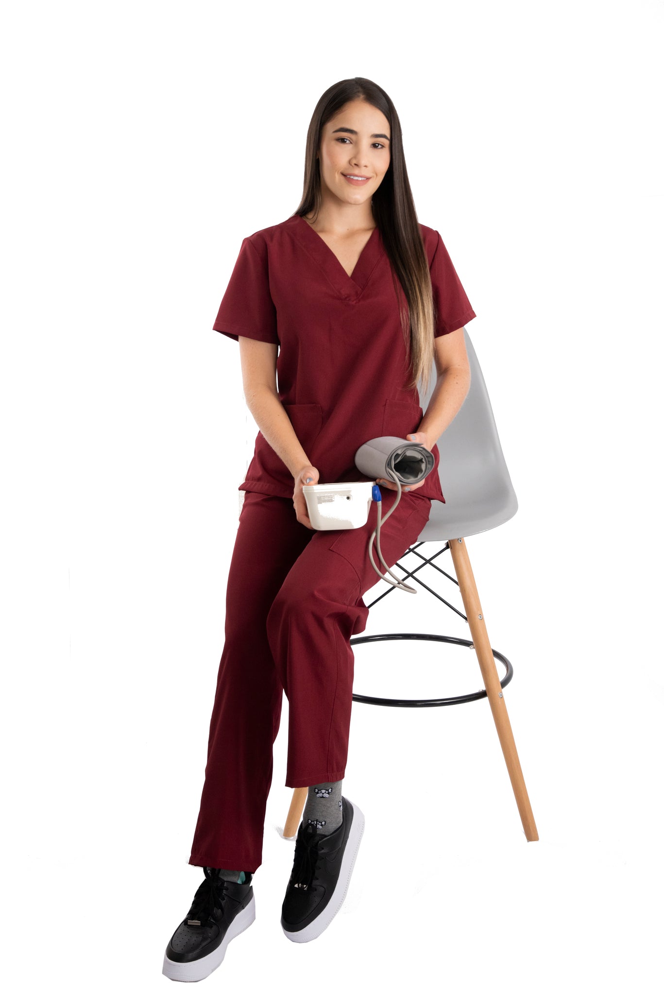 Uniforme Mujer Antifluido Vinotinto